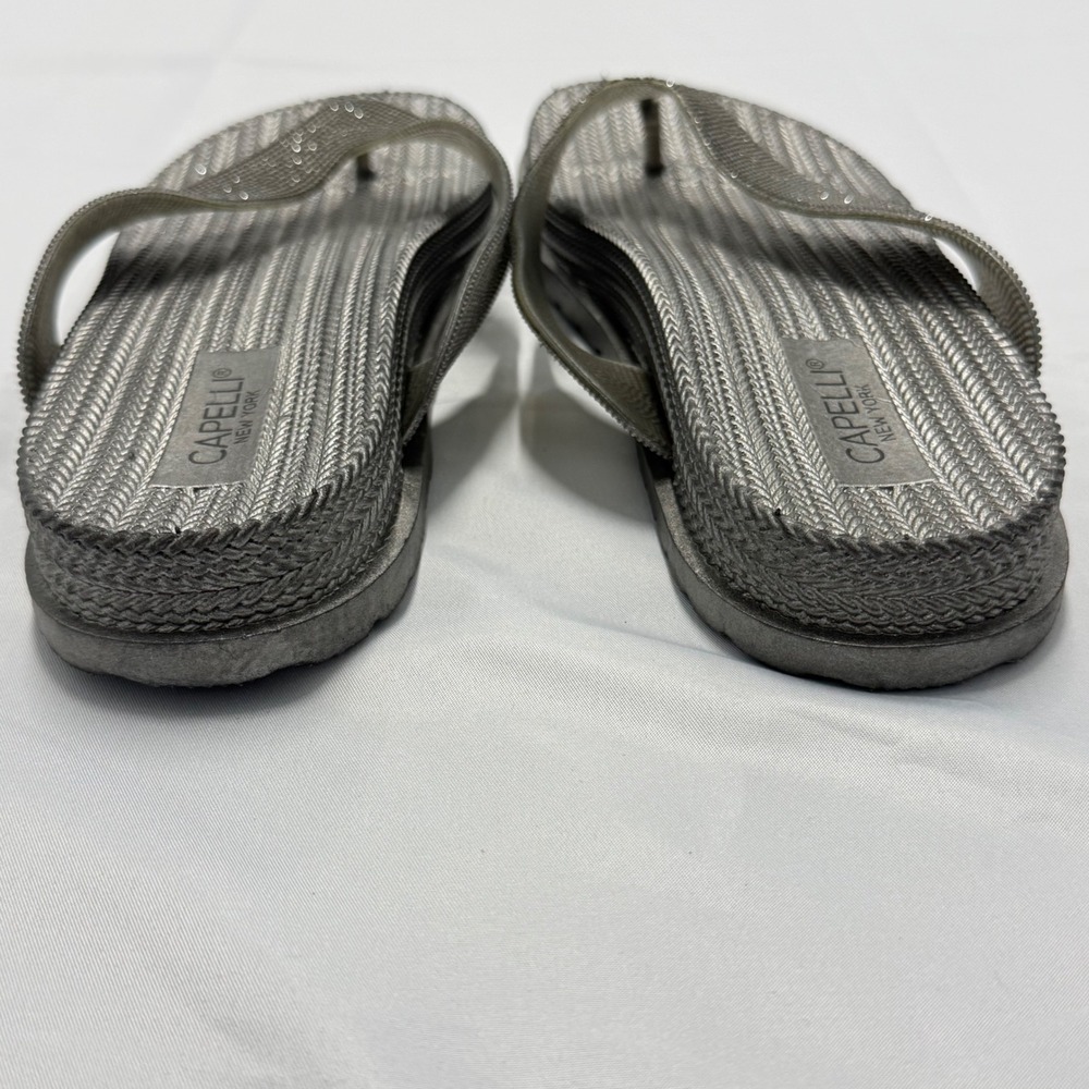 Capelli New York Womens Silver Metallic Glitter Platform Flip Flop Sandals 9 - Picture 5 of 8
